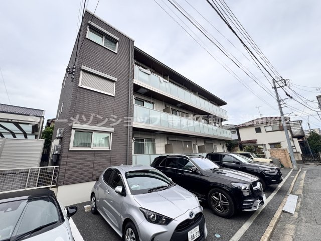 Forest Gardenの駐車場