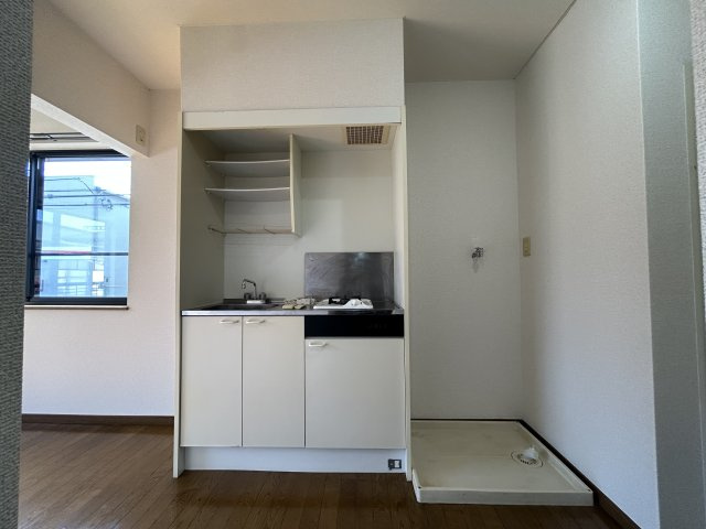 エステート秋山のキッチン