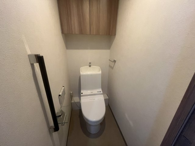 ライオンズ六甲道記田町のトイレ