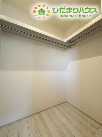 深谷市上柴町西第5　新築一戸建て　リーブルガーデン　01の収納