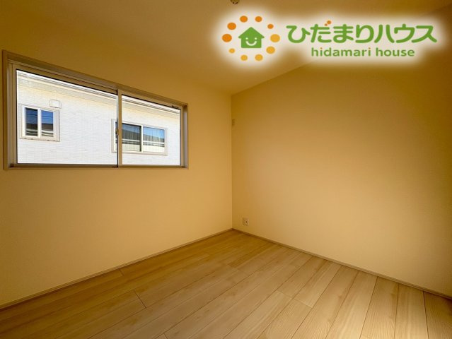 深谷市上柴町西第5　新築一戸建て　リーブルガーデン　01の洋室