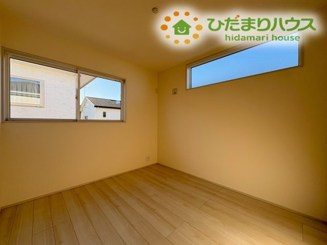 深谷市上柴町西第5　新築一戸建て　リーブルガーデン　01の洋室