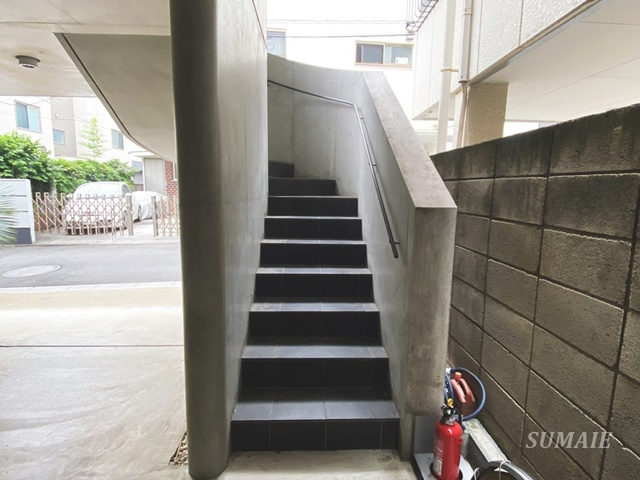 ラ・クローネのその他共用部分|共用階段です☆