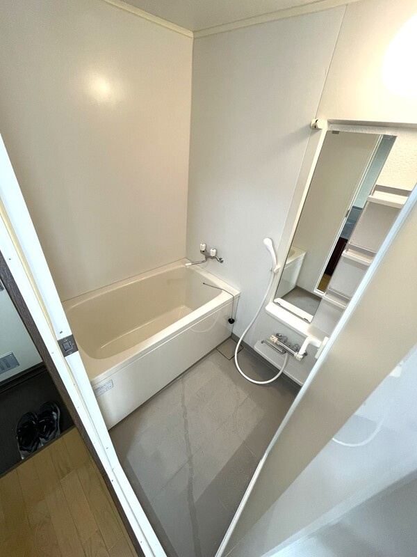 グランデュールエースの浴室