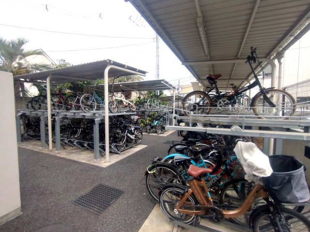 ウェリス茅ヶ崎東海岸南の駐輪場