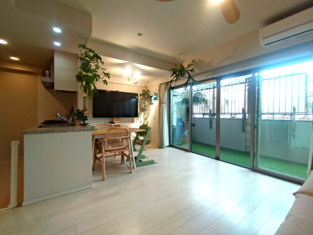 ウェリス茅ヶ崎東海岸南の居間・リビング