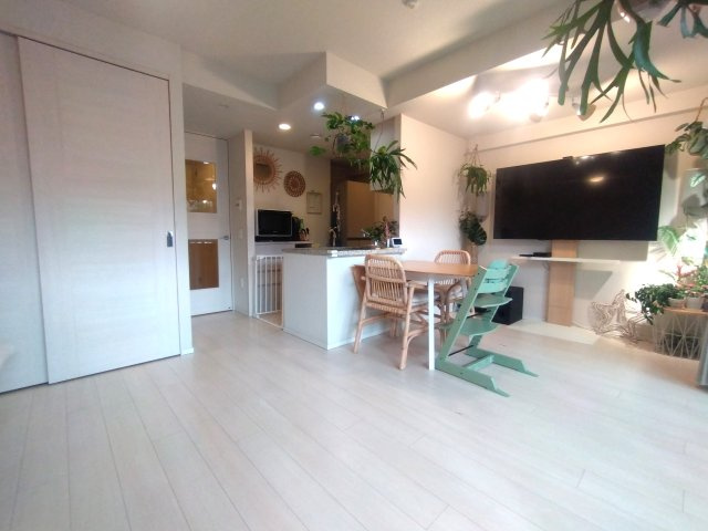 ウェリス茅ヶ崎東海岸南の居間・リビング