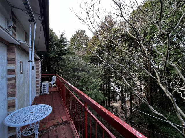 伊豆の国市　小松ケ原別荘地のバルコニー