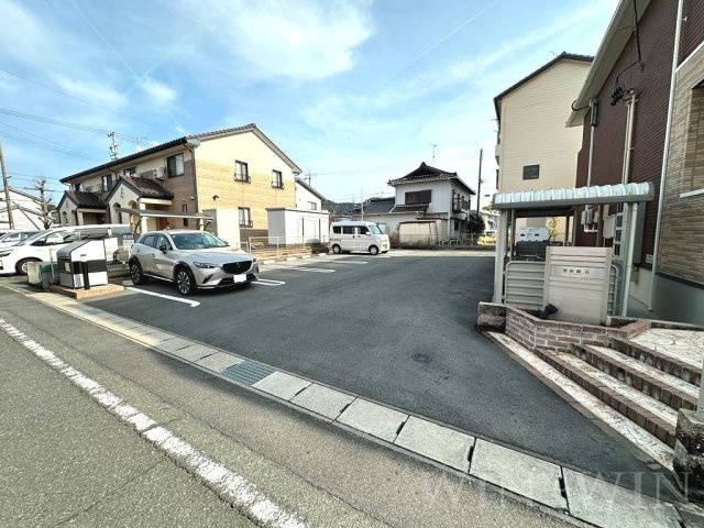 宮前館 Bの駐車場