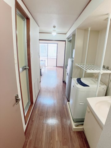 高根台ビレッジの玄関