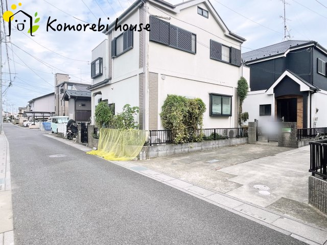 さいたま市西区三橋6丁目　中古一戸建ての前面道路含む現地写真|撮影：25/09/29