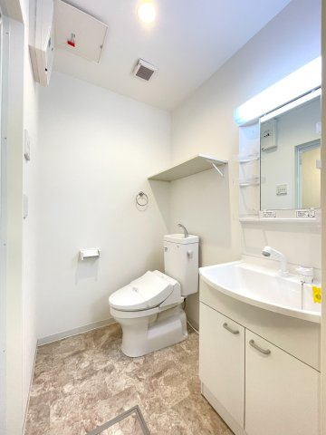 スカイヒルズ春日部の洗面所|※写真は別室になります。