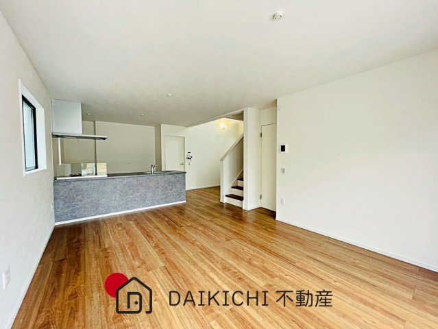 【居間・リビング】 | 北本市中丸12期　KEIAI GRACE　新築戸建　全3棟　1号棟