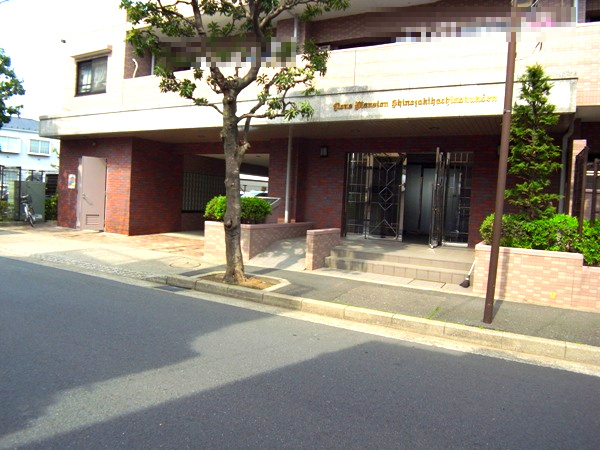 ライオンズマンション篠崎八石公園　2階　角　部屋の外観