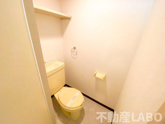 メゾンベェルレーヌのトイレ