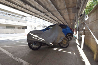 【駐車場】 | バイク置き場。空き区画の有無や駐輪料金、サイズおよび排気量規定などについては、改めてお問い合わせください。～即日のご見学可能～　お問合せはお気軽にどうぞ。