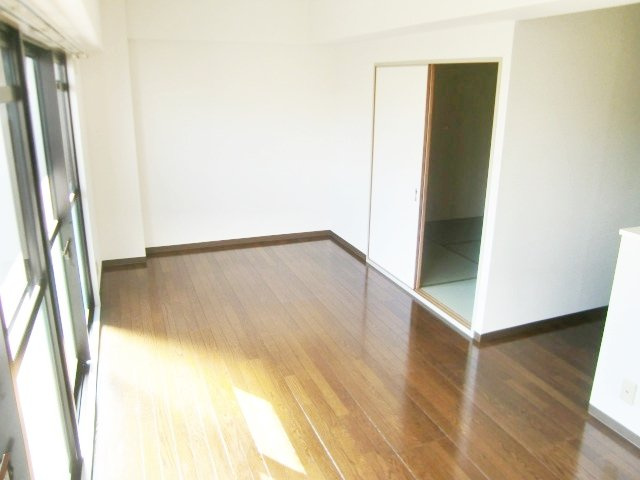 ALIVIOの居間・リビング