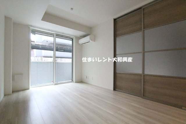 フィレ・デ・フルールの居間・リビング