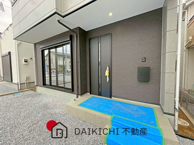 【玄関】 | 北本市中丸12期　KEIAI GRACE　新築戸建　全3棟　3号棟