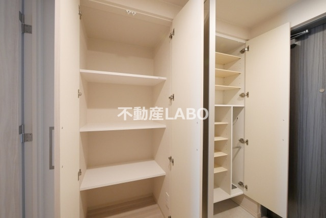 アーバネックス天満橋Frontの収納