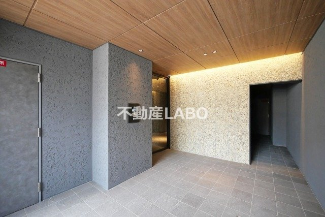 アーバネックス天満橋Frontのロビー