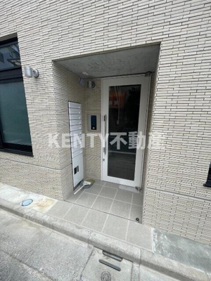 【エントランス】 | ベルネージュ | ゆとりのあるエントランスです