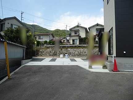 広島市東区福田１丁目　新築一戸建て(全2棟)の駐車場