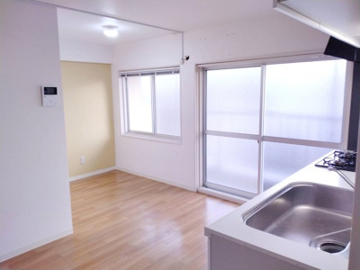 【居間・リビング】 | 朝日ヶ丘コーポ