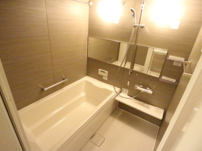 D-room 五反田の浴室