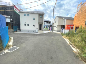 【前面道路含む現地写真】 | 前面道路