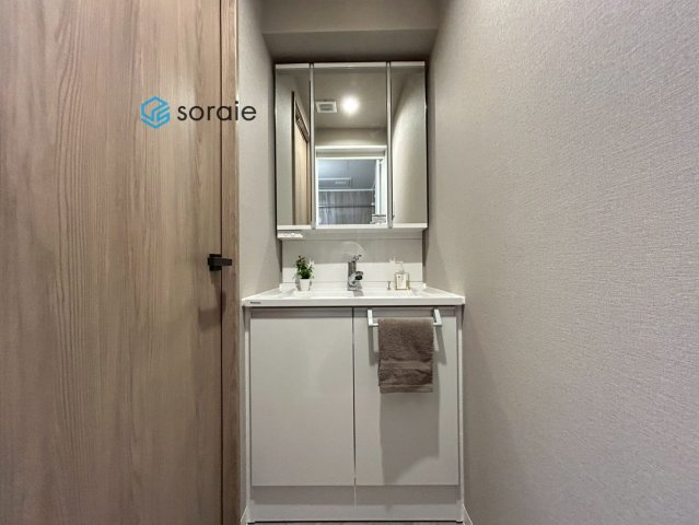 ライオンズマンション本川越第3の独立洗面台|令和7年12月19日撮影。