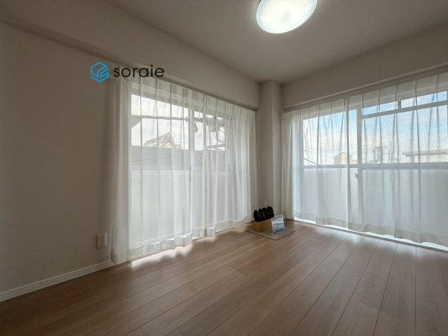 ライオンズマンション本川越第3の寝室|令和7年12月19日撮影。