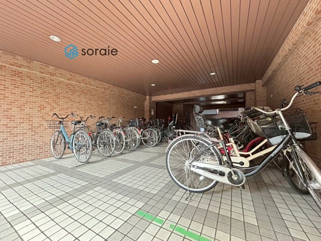 ライオンズマンション本川越第3の駐輪場|令和7年12月19日撮影。