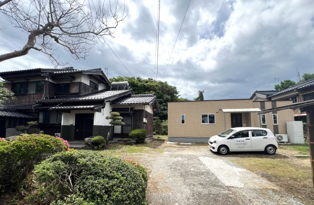 大山町御来屋　中古住宅（離れ付）