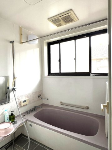 大山町御来屋　中古住宅（離れ付）の浴室