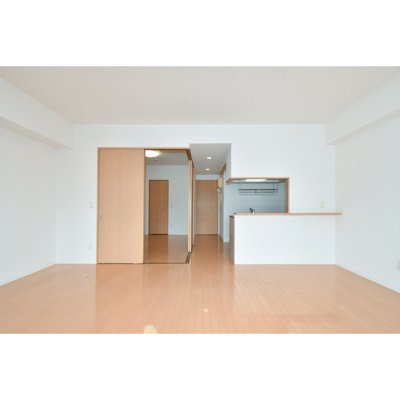  | Gramercy Shirakawa Koen