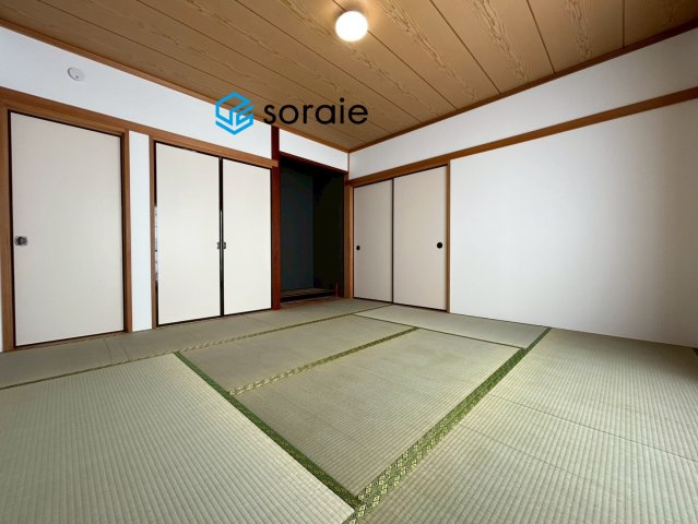 日高市横手二丁目　中古戸建の和室|12/4　撮影