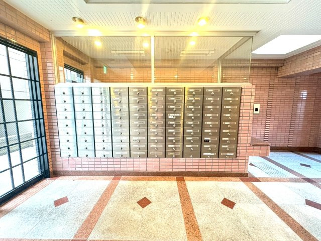 ◆２０２５年７月リフォーム完了◆高層階南向き◆陽当たり・通風・眺望良好◆グランドメゾン浜大津の設備|郵便ポスト