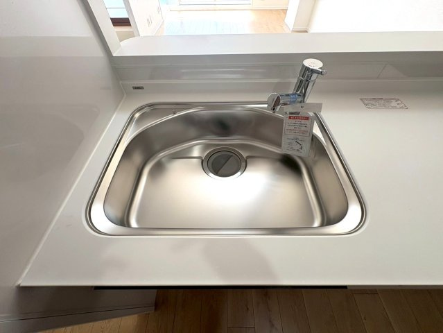 ◆２０２５年７月リフォーム完了◆高層階南向き◆陽当たり・通風・眺望良好◆グランドメゾン浜大津のキッチン|シンク