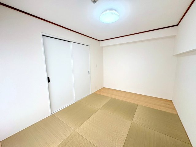 ◆２０２５年７月リフォーム完了◆高層階南向き◆陽当たり・通風・眺望良好◆グランドメゾン浜大津の和室|和室