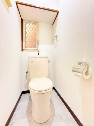 堀池町貸家のトイレ