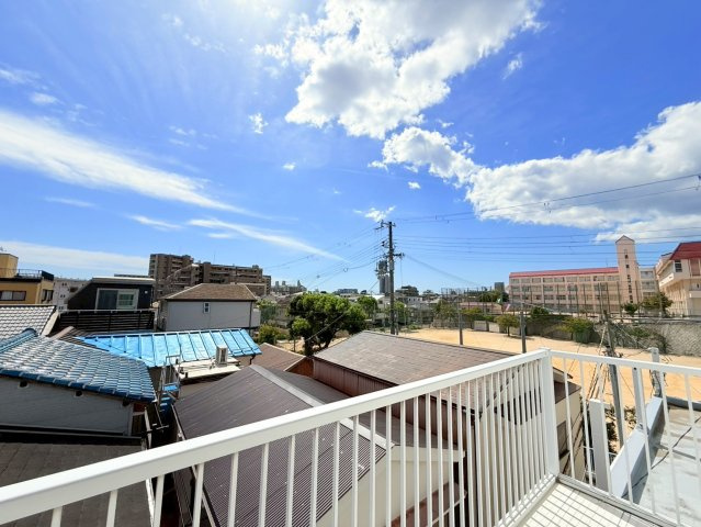 堀池町貸家の展望