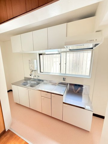 堀池町貸家のキッチン