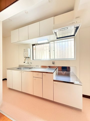 堀池町貸家のキッチン