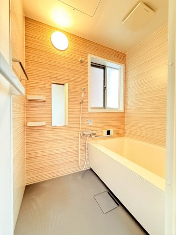 堀池町貸家の浴室