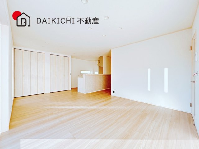 【居間・リビング】 | 羽生市藤井上組　新築戸建　全6棟　5号棟