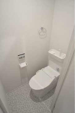 【トイレ】 | Elysion | 温水洗浄便座。