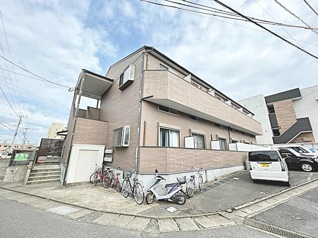 パティオ福工大前の外観