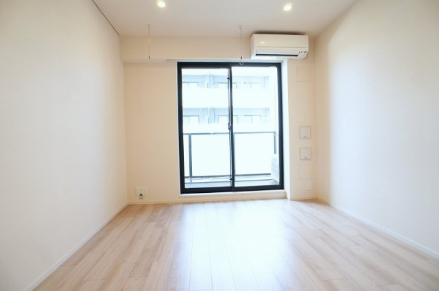 プライムメゾン早稲田通りの居間・リビング