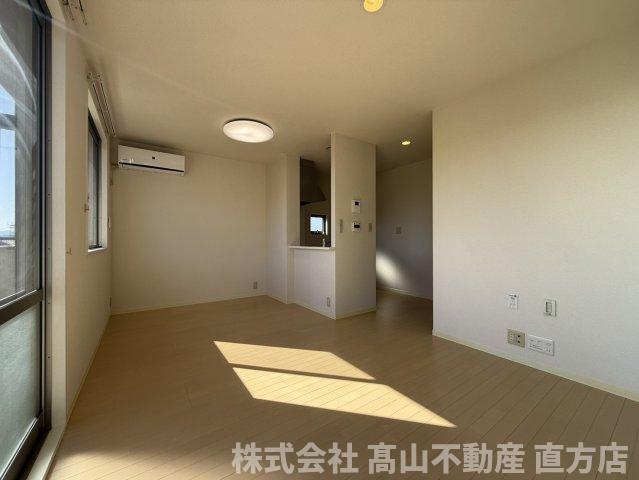 ヴィラグリーン A棟の居間・リビング